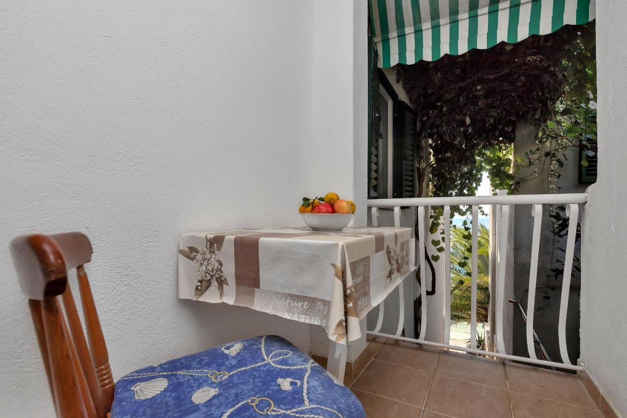 Apartments Milivoj Bogomolje Bagian luar foto