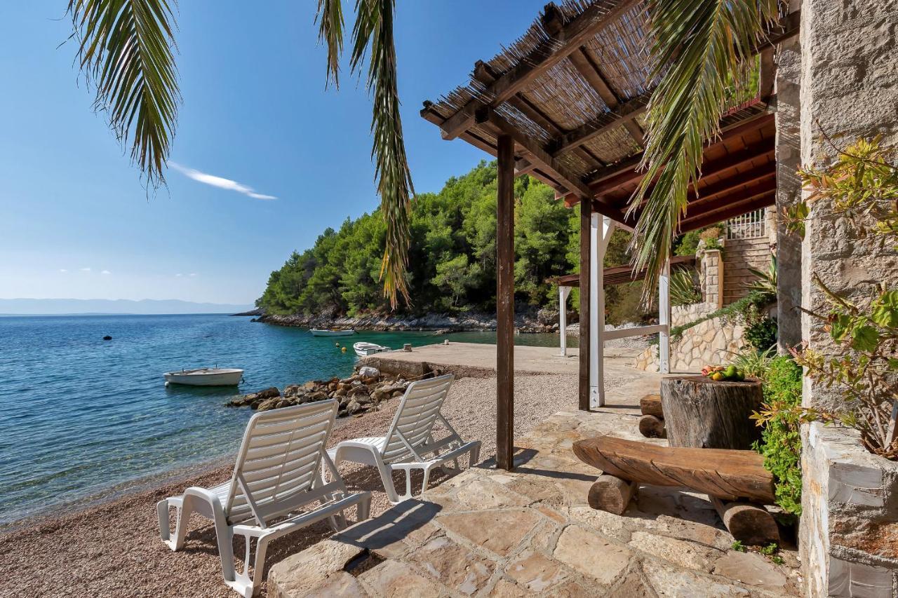 Apartments Milivoj Bogomolje Bagian luar foto